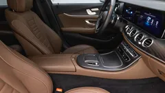 2023 Mercedes-Benz E-Class E250 AMG Line — фото 9