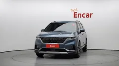 2023 Kia Carnival Diesel 9-Seater Prestige — фото 3