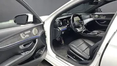 2022 Mercedes-Benz E-Class E350 4MATIC AMG Line — фото 10