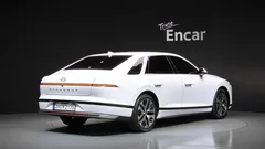 2023 Hyundai Grandeur Premium — фото 2