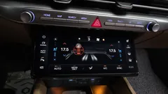 2023 Hyundai Grandeur Premium — фото 17