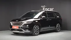 2023 Kia Carnival Diesel 9-Seater Signature — фото 1