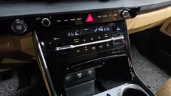 2023 Kia Carnival Diesel 9-Seater Signature — фото 18
