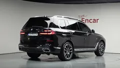2024 BMW X7 xDrive 40i M Sport 6STR — фото 2