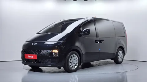 2022 Hyundai Staria L3.5 Cargo 5-Seater