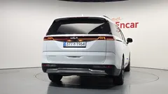 2023 Kia Carnival Diesel 9-Seater Signature — фото 4