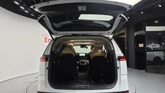 2023 Kia Carnival Diesel 9-Seater Signature — фото 20