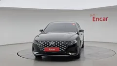 2023 Hyundai Grandeur Premium — фото 3