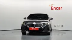 2024 BMW 5-Series 530i xDrive M Sport — фото 3