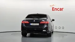 2024 BMW 5-Series 530i xDrive M Sport — фото 4
