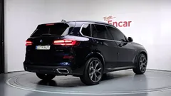 2022 BMW X5 xDrive 40i M Sport — фото 2