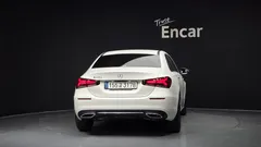 2022 Mercedes-Benz A-Class A220 Sedan — фото 5