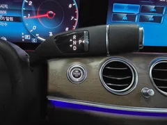 2022 Mercedes-Benz E-Class E250 Exclusive — фото 9
