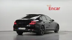 2023 Genesis G70 Gasoline 2.0T 2WD — фото 2