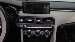 2023 Genesis G70 Gasoline 2.0T 2WD — фото 13