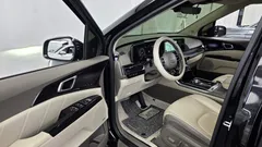 2022 Kia Carnival Gasoline 7-Seater Hi-Limousine — фото 10