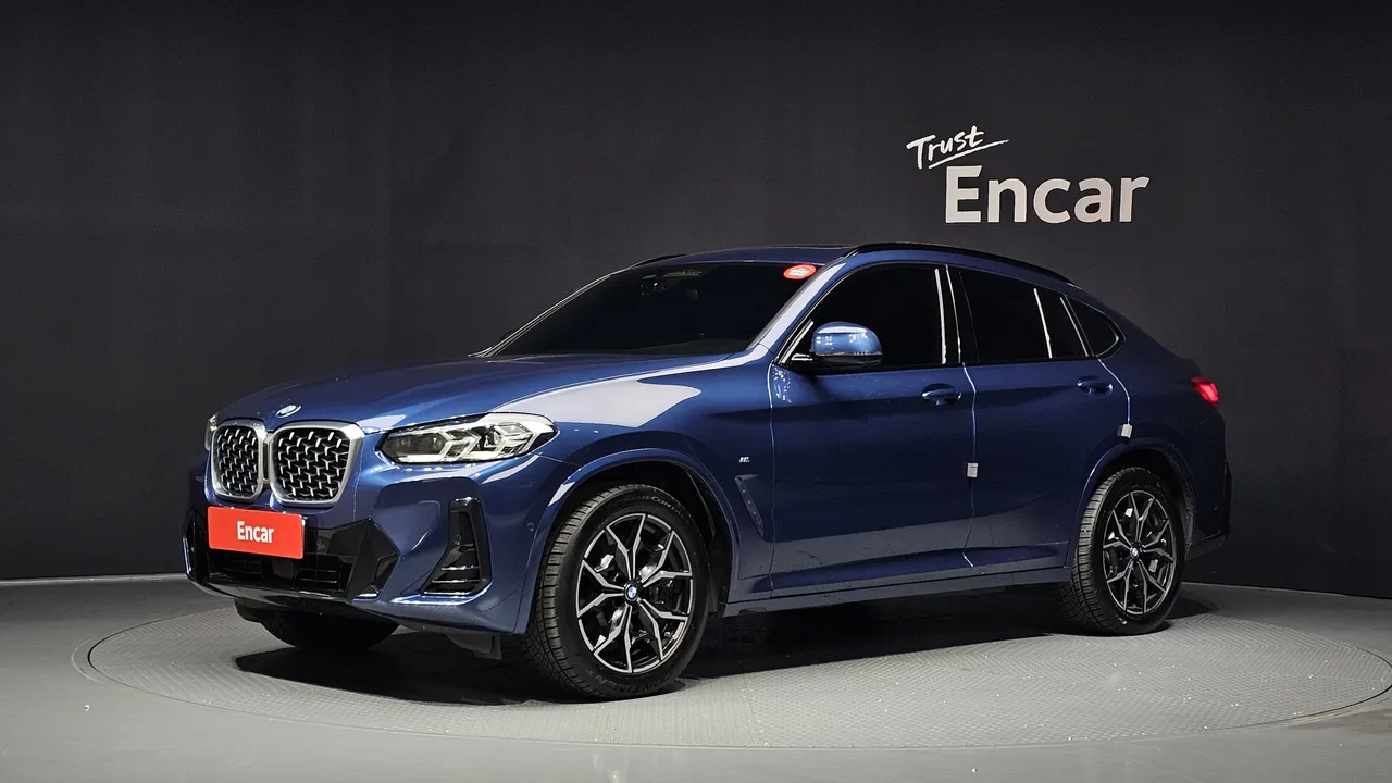2022 BMW X4 xDrive20i M Sport