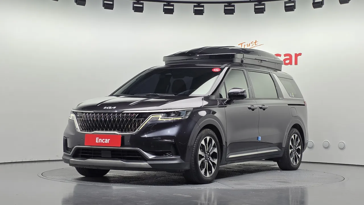 2022 Kia Carnival Diesel 7-Seater Outdoor