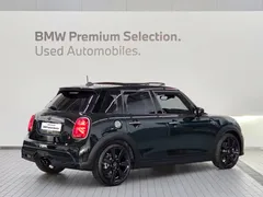 2023 Mini Cooper 5Door Resolute Edition — фото 2