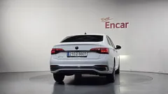 2023 Volkswagen Jetta 1.5 TSI Prestige — фото 4