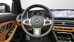 2023 BMW 3-Series 330e M Sport — фото 12