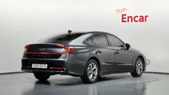 2023 Hyundai Sonata 2.0 — фото 2