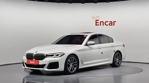 2023 BMW 5-Series 520i M Sport
