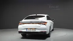 2023 Hyundai Avante Inspiration — фото 4