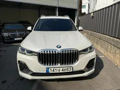 2022 BMW X7 xDrive 40i Design Pure Excellence 7-Seater — фото 3