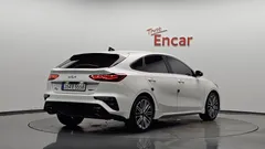 2024 Kia K3 1.6 Turbo GT 5Door — фото 2