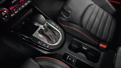 2024 Kia K3 1.6 Turbo GT 5Door — фото 9