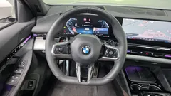 2024 BMW 5-Series 520i M Sport — фото 13