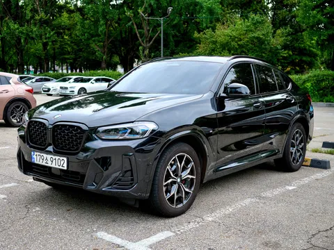 2023 BMW X4 xDrive20i M Sports Pro