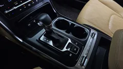 2022 Kia Carnival Diesel 9-Seater Prestige — фото 9