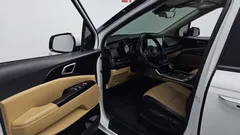 2022 Kia Carnival Diesel 9-Seater Prestige — фото 10