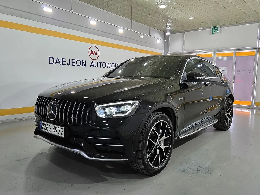 2023 Mercedes-Benz GLC-Class AMG GLC43 4MATIC Coupe