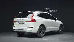 2023 Volvo XC60 T8 Ultimate Bright — фото 2