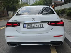 2023 Mercedes-Benz E-Class E250 AMG Line — фото 4