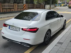 2023 Mercedes-Benz E-Class E250 AMG Line — фото 6