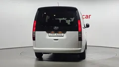 2023 Hyundai Staria Tourer 11-Seater — фото 4