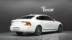 2023 Volvo S90 T8 AWD Ultimate Bright — фото 2