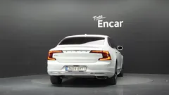 2023 Volvo S90 T8 AWD Ultimate Bright — фото 4