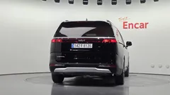 2023 Kia Carnival Diesel 9-Seater Prestige — фото 4
