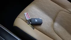 2023 Kia Carnival Gasoline 9-Seater Prestige — фото 19