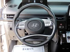 2022 Hyundai Staria Lounge 9-Seater — фото 9