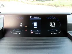 2022 Hyundai Staria Lounge 9-Seater — фото 10