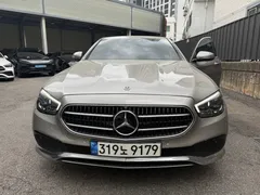 2022 Mercedes-Benz E-Class E350 4MATIC Avantgarde — фото 3