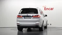 2022 BMW X7 xDrive 40d Design Pure Excellence 6-Seater — фото 4