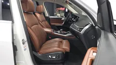 2022 BMW X7 xDrive 40d Design Pure Excellence 6-Seater — фото 11