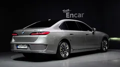 2023 BMW 7-Series 740i sDrive Design Pure Excellence — фото 2